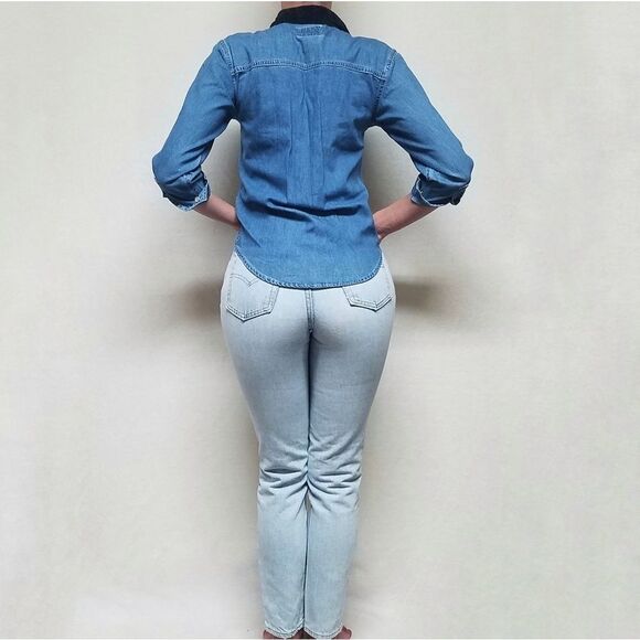 Vintage At Last Chambray Floral Velvet Button Top - Picture 5 of 10